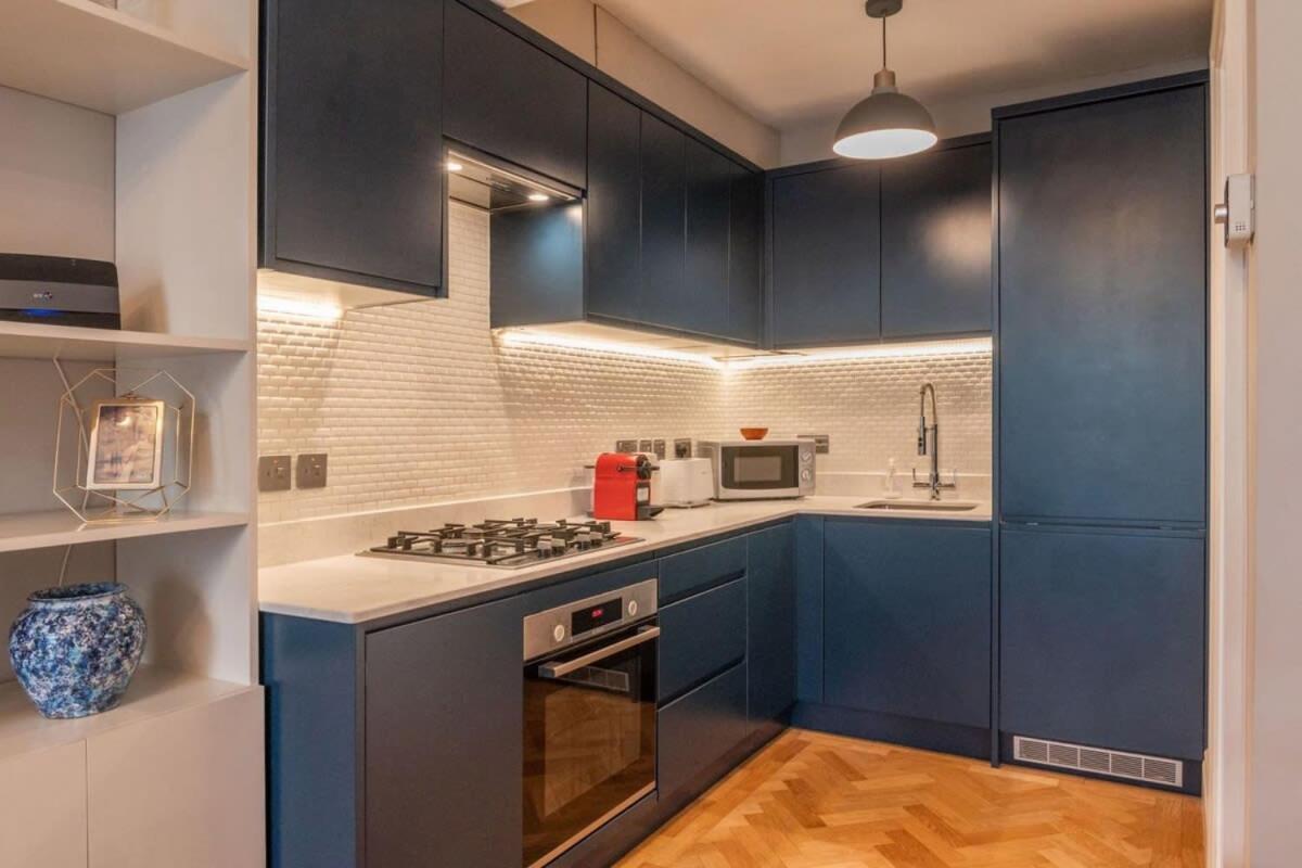 A Regal Abode - Marylebone - By Frankie Says Apartman London Kültér fotó