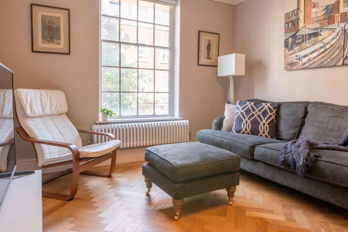 A Regal Abode - Marylebone - By Frankie Says Apartman London Kültér fotó